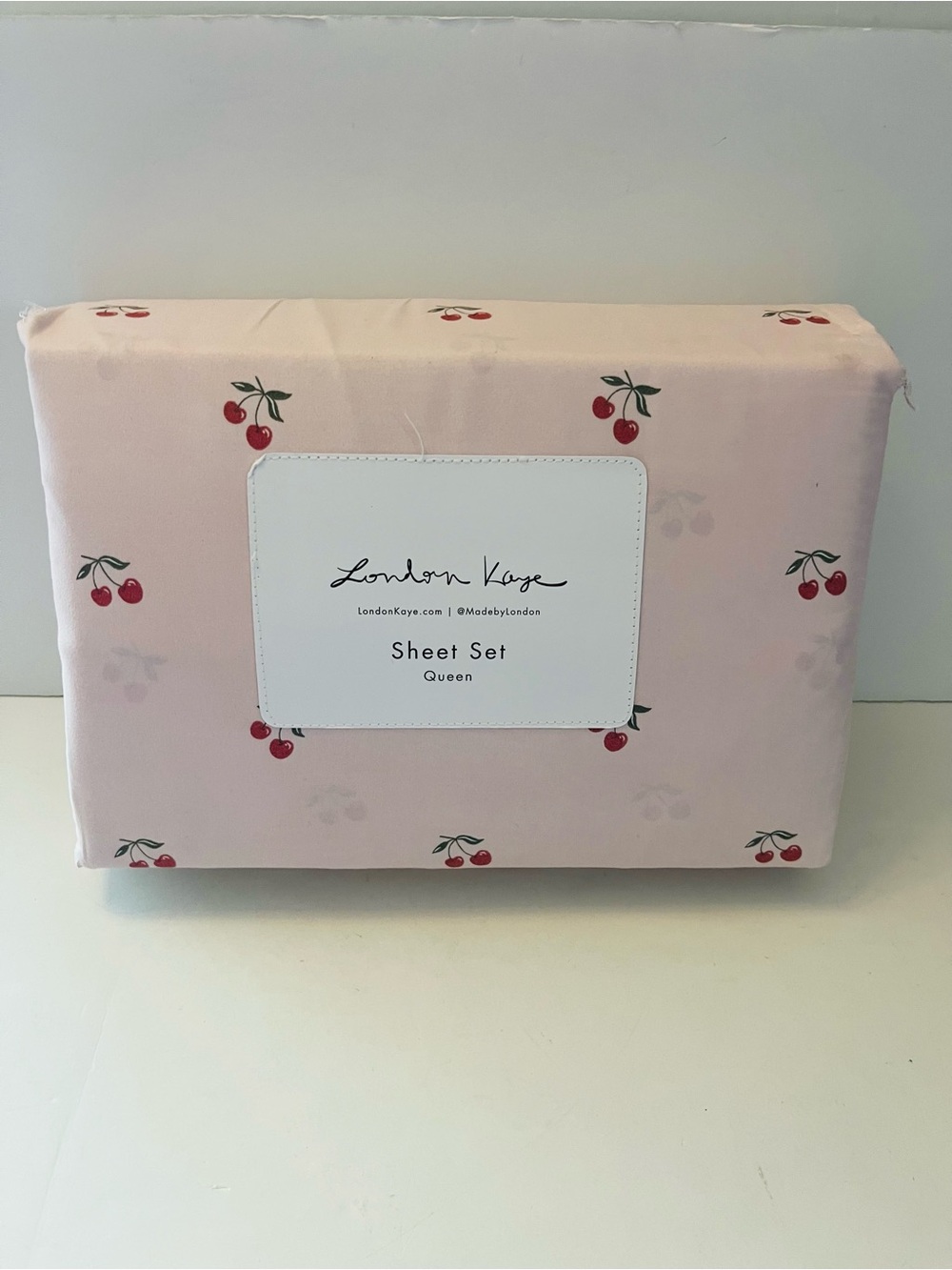 Stay Spooky & London Kaye Lot of 2 Queen Sheet Sets Embroidered Ghosts Cherries - Picture 9 of 16
